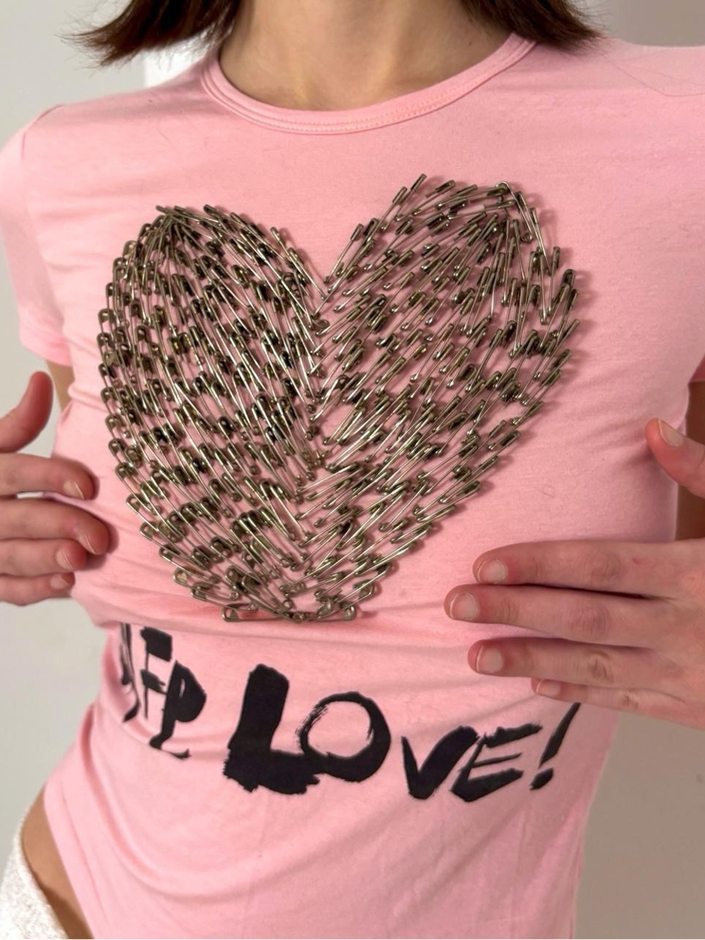 S/S 2001 Moschino “Safe Love” runway top - Picture 4 of 8